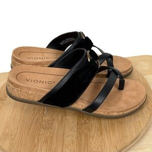 Vionic Landyn Black Leather Crisscross Slide Sandals – Size 8.5 Wide LIKE NEW!!